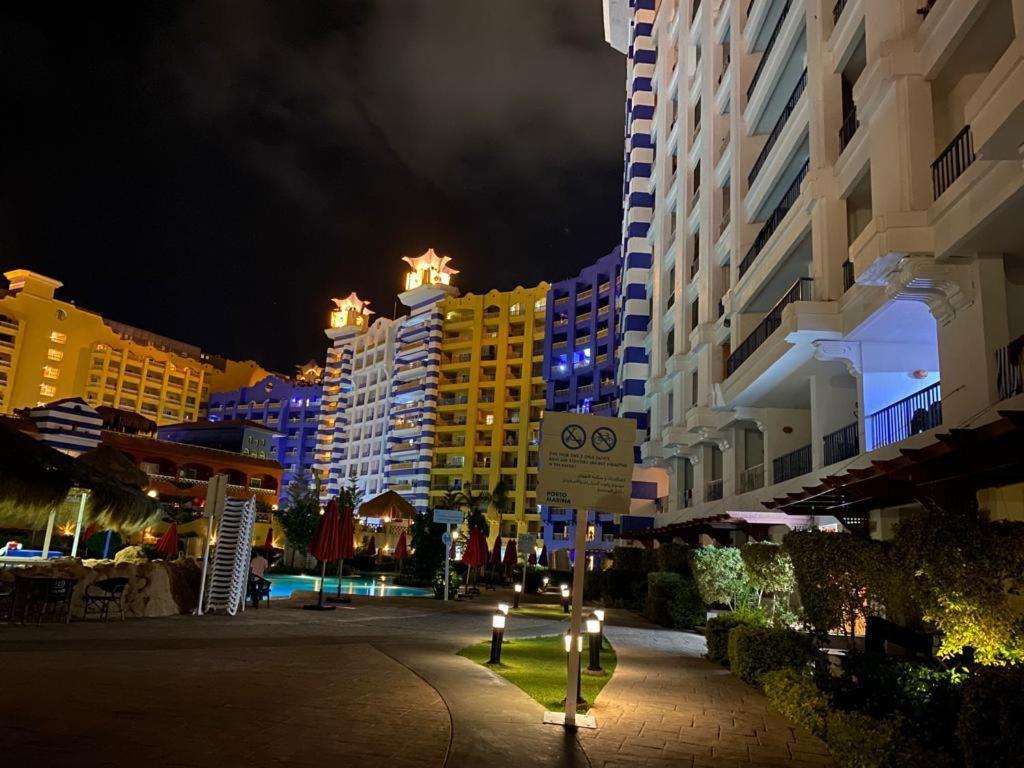 Porto Marina Resort Chalets Families Only El Alamein Exterior photo