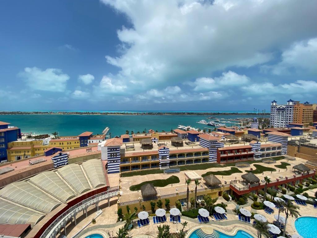 Porto Marina Resort Chalets Families Only El Alamein Exterior photo